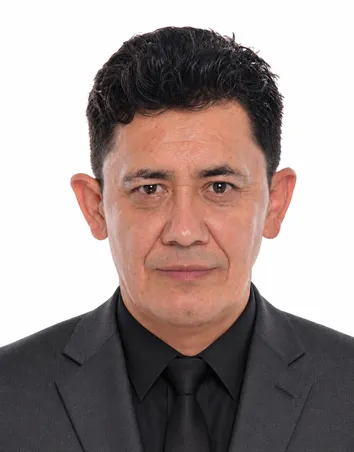 Dr. Rodrigo Alvarado